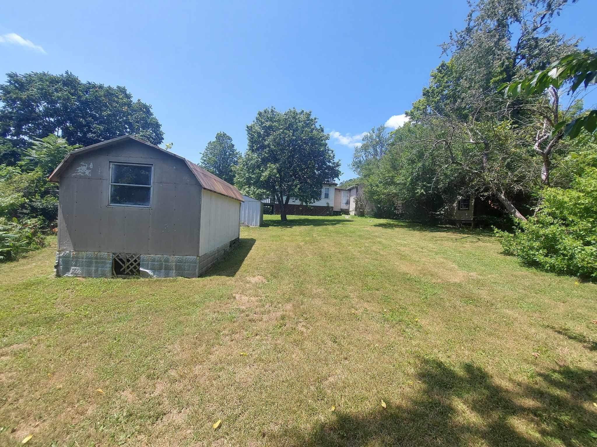 145 East Haiti Road Berea, KY 40403 - Photo 10 of 35 DF2C8F6D-DBC2-4F2E-BC8A-1DC6B97084B6