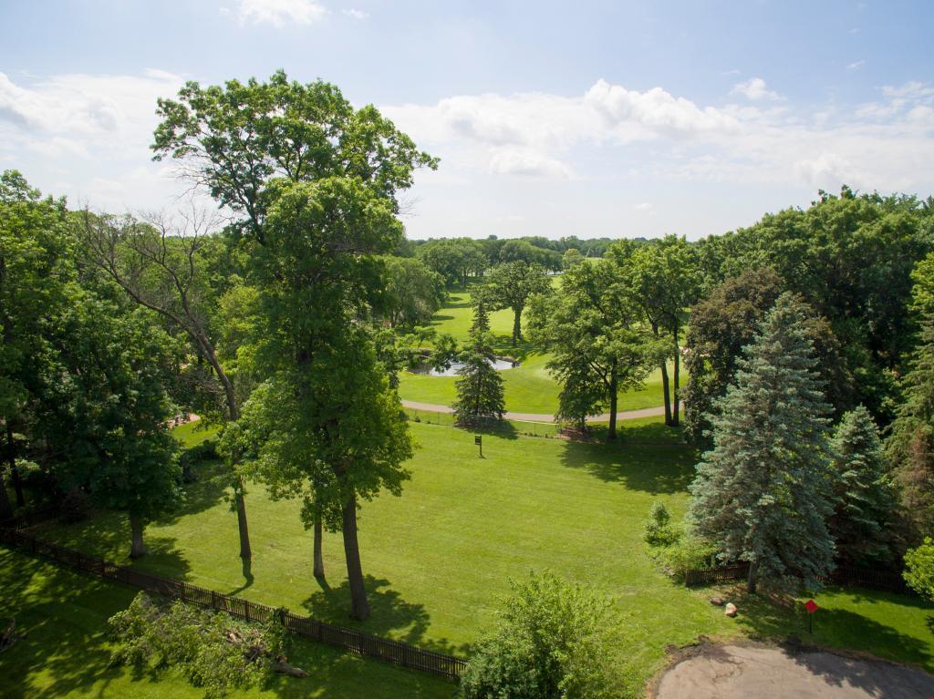 255 Interlachen Road Hopkins, MN 55343 - Photo 4 of 8