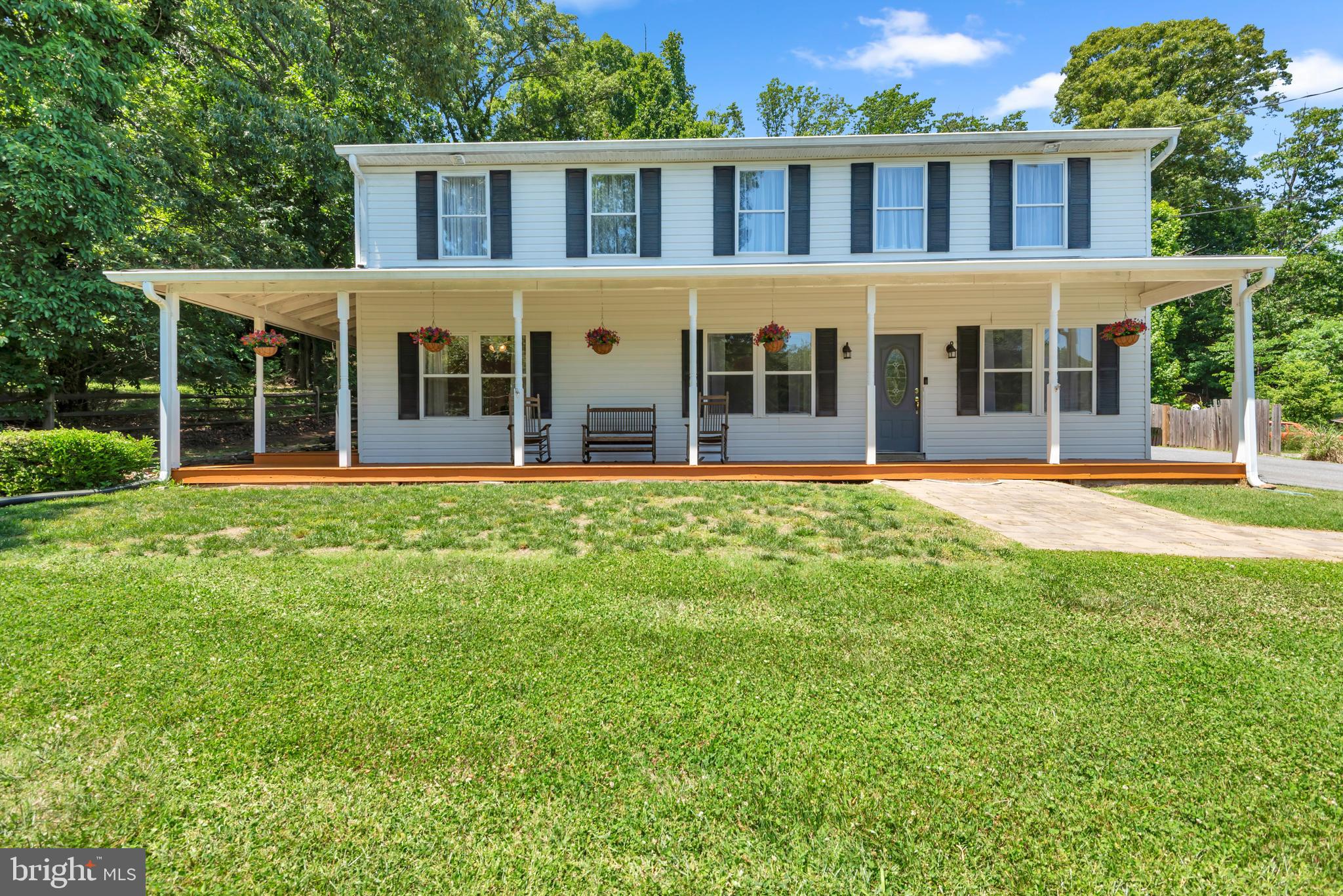 934 Shore Acres Road Arnold, MD 21012 - Photo 1 of 30 Welcome to 934 Shore Acres Road!