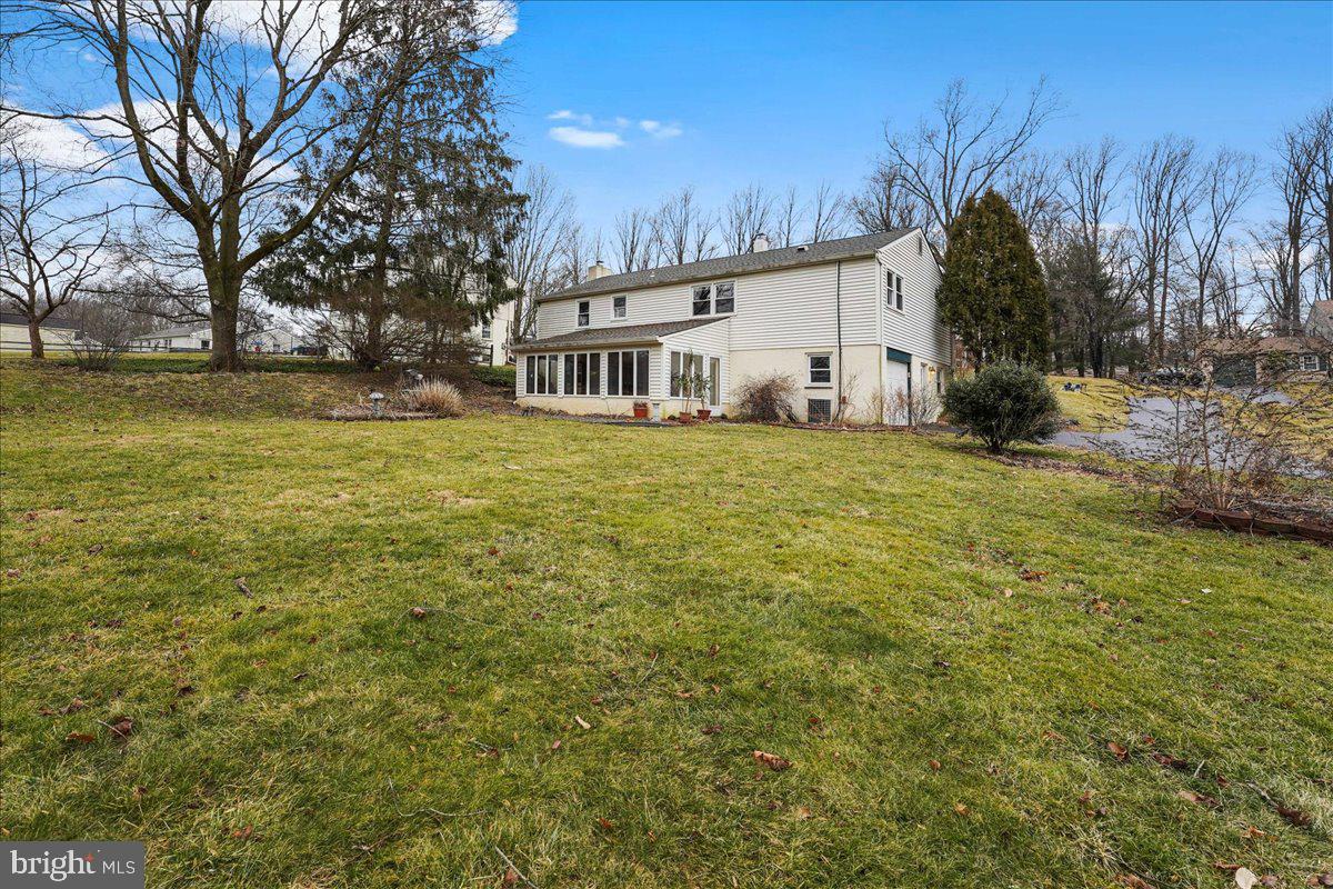 1216 Mallard Road West Chester, PA 19382 - Photo 4 of 31 Gallery Image 4