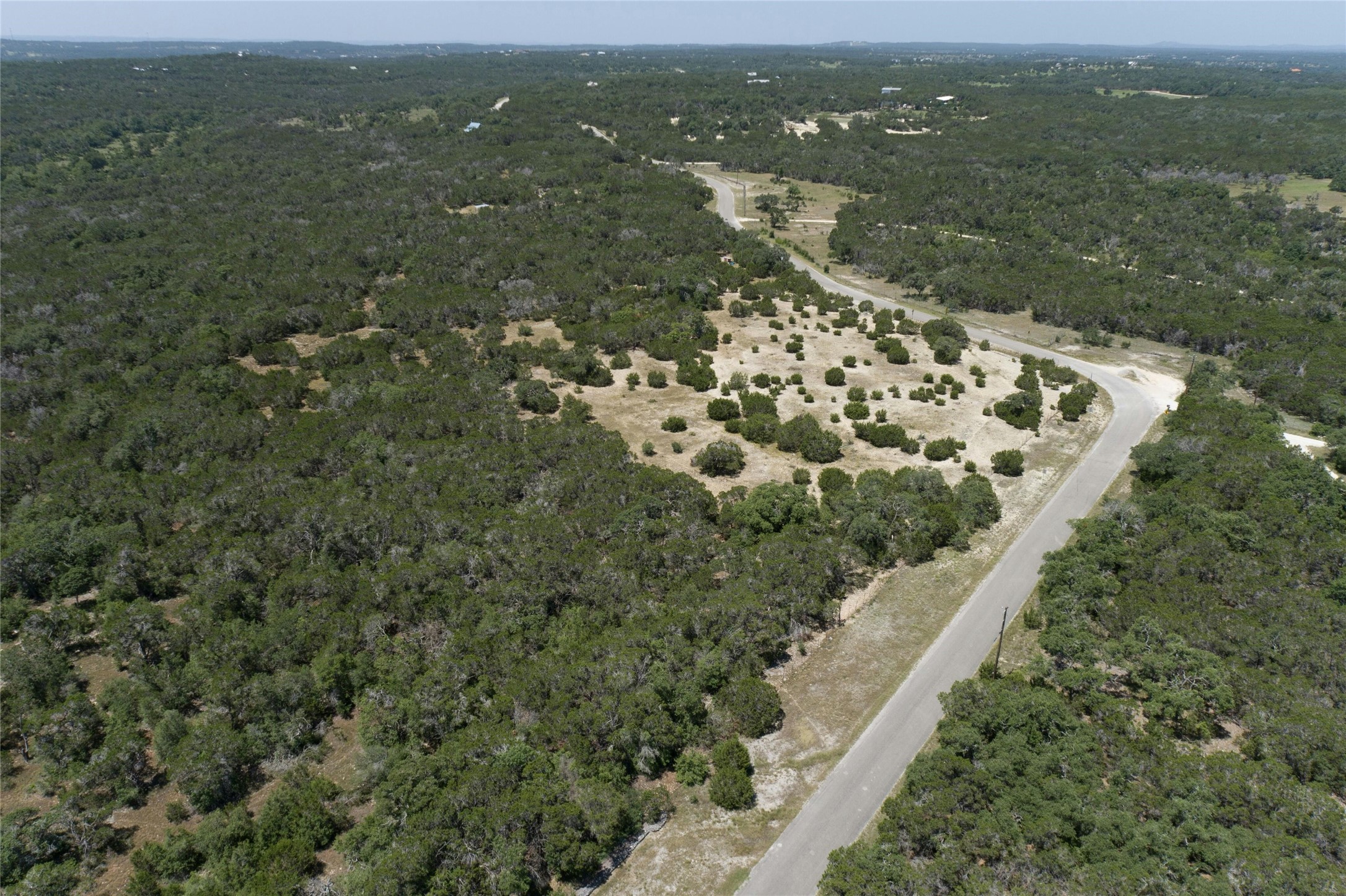 4401 Cottonwood Road Wimberley, TX 78676 - Photo 2 of 6 a view of a balcony with an outdoor space