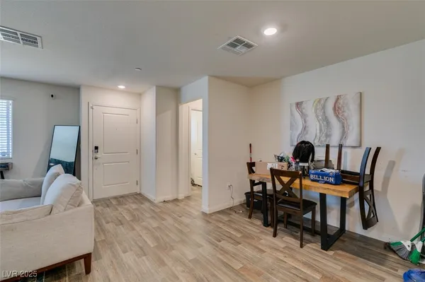 $290,000 | 2598 Mocha Pearl Court, North Las Vegas, NV 89086