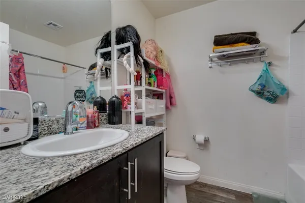 $290,000 | 2598 Mocha Pearl Court, North Las Vegas, NV 89086