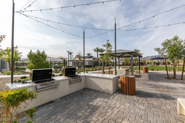 $290,000 | 2598 Mocha Pearl Court, North Las Vegas, NV 89086