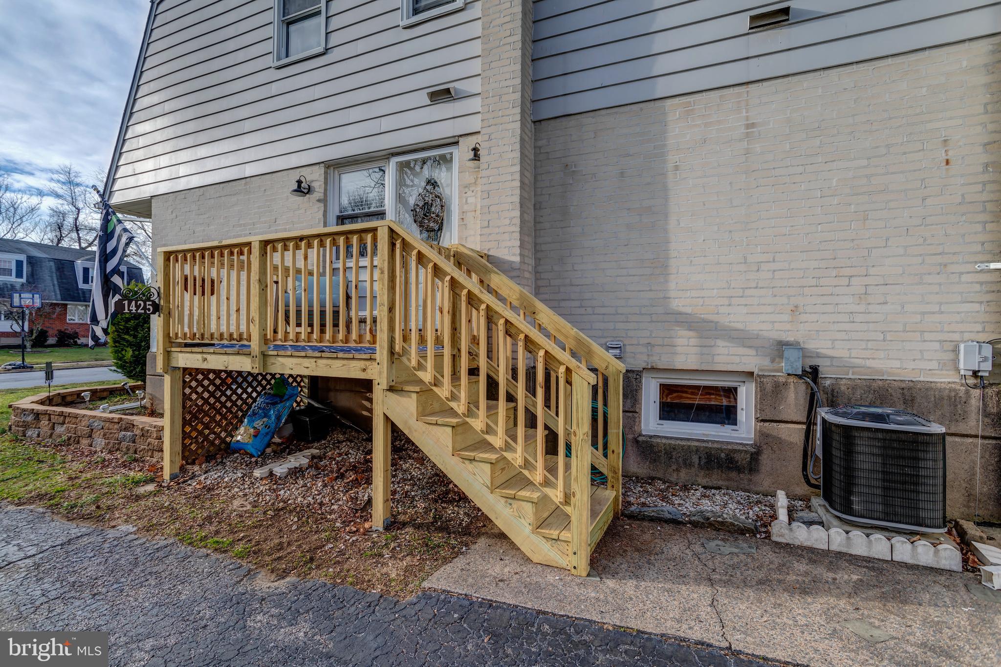 1425 Grace Road Swarthmore, PA 19081 - Photo 5 of 43