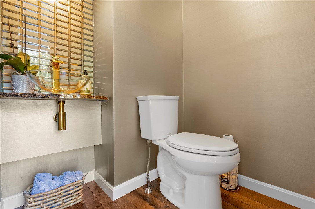 3399 Post Road, Unit 18 Warwick, RI 02886 - Photo 23 of 28