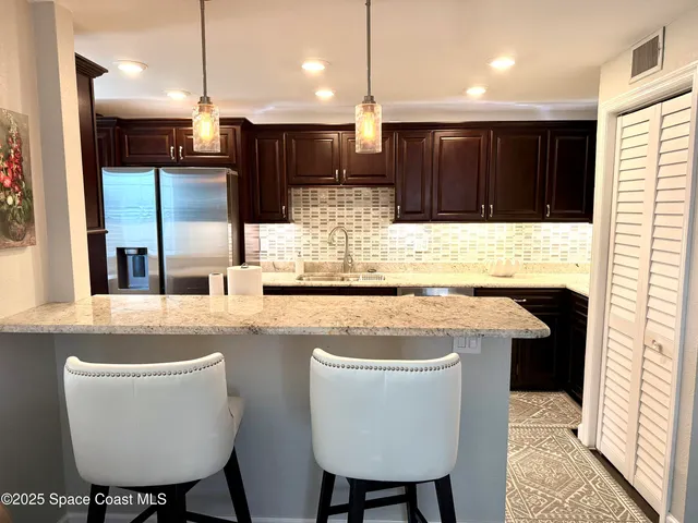 $259,900 | 500 Catalina Road, Unit 301, Cocoa Beach, FL 32931