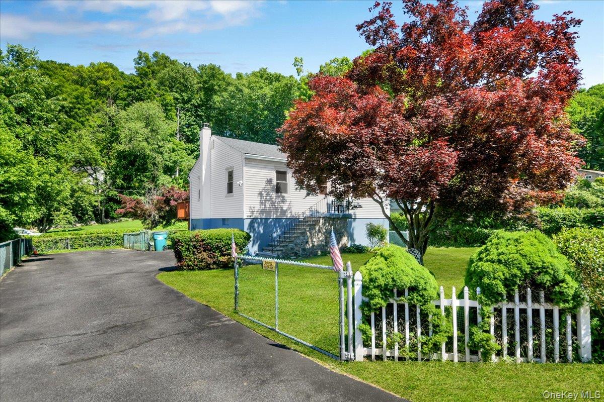 356 Sprout Brook Road Garrison, NY 10524 - Photo 2 of 25