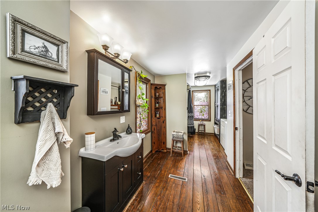 8511 Freedom Road Windham, OH 44288 - Photo 15 of 50 Gallery Image 15
