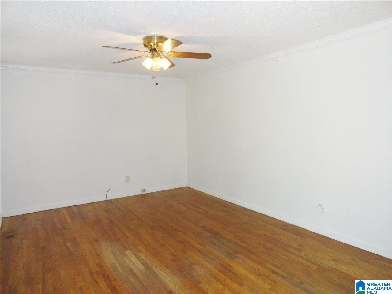 940 Longview Circle Adamsville, AL 35005 - Photo 3 of 27