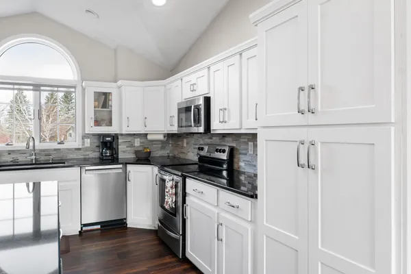 $370,000 | 682 150th Avenue Northeast, Mayville, ND 58257