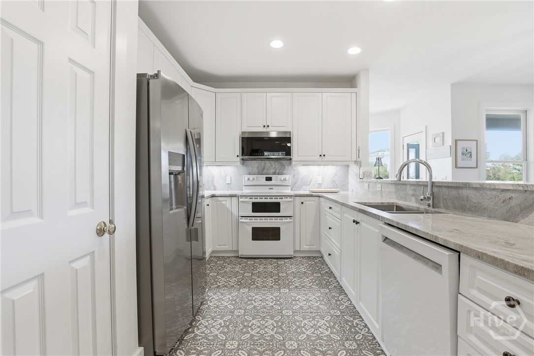 1111 Bay Street, Unit A Tybee Island, GA 31328 - Photo 33 of 67