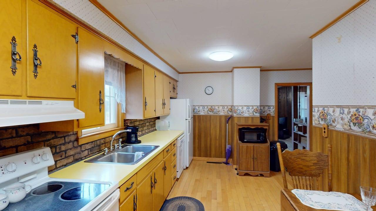180 Bowdoin Street Millinocket, ME 04462 - Photo 25 of 42