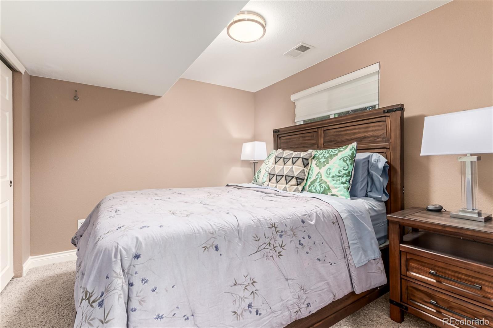 2277 Hyacinth Road Highlands Ranch, CO 80129 - Photo 38 of 50 Gallery Image 38