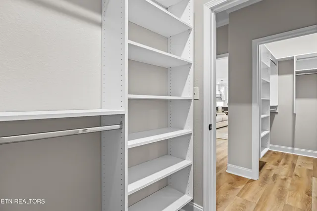 $669,900 | 1538 Tsuga Drive, Alcoa, TN 37701