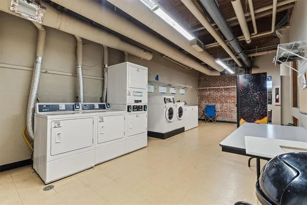 $199,900 | 308 West 8th Street, Unit 414, Kansas City, MO 64105