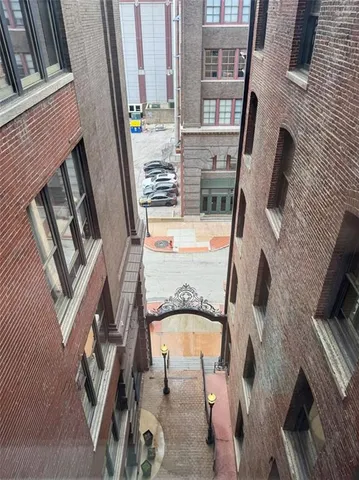 $199,900 | 308 West 8th Street, Unit 414, Kansas City, MO 64105