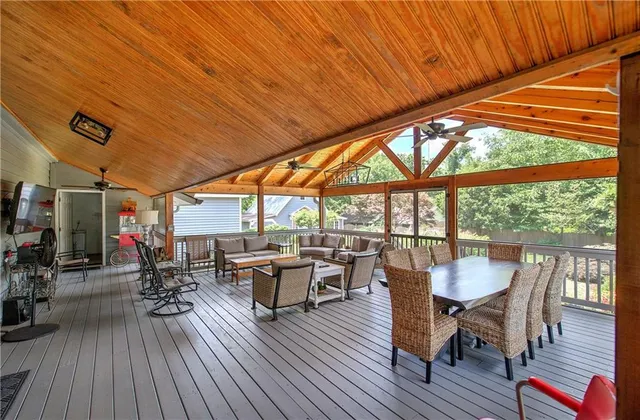 $749,900 | 306 East Belmont Drive, Calhoun, GA 30701