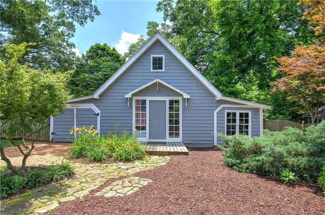 $749,900 | 306 East Belmont Drive, Calhoun, GA 30701