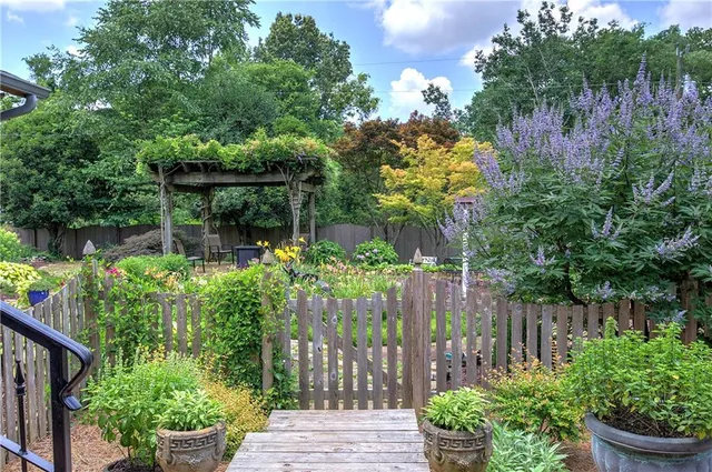 $749,900 | 306 East Belmont Drive, Calhoun, GA 30701