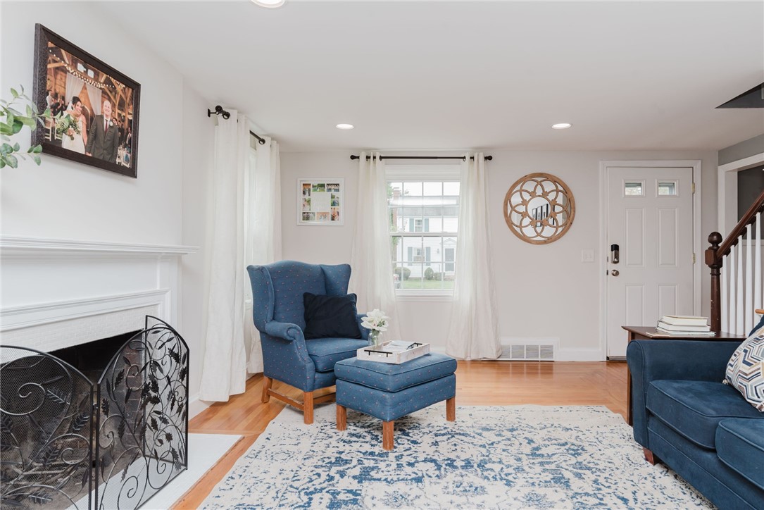 97 Pilgrim Drive Warwick, RI 02888 - Photo 18 of 44