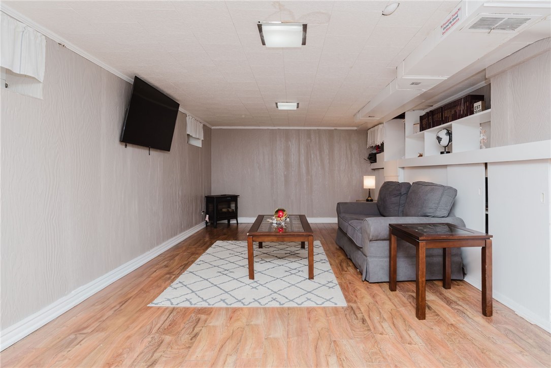 97 Pilgrim Drive Warwick, RI 02888 - Photo 36 of 44