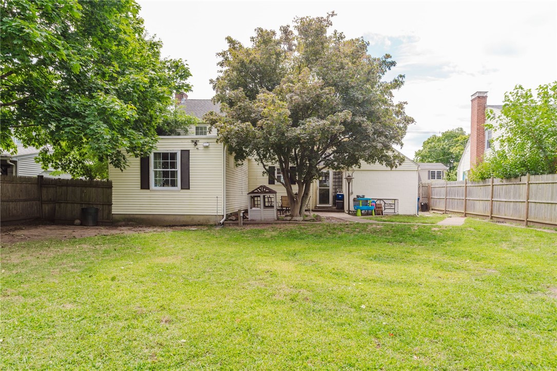 97 Pilgrim Drive Warwick, RI 02888 - Photo 43 of 44