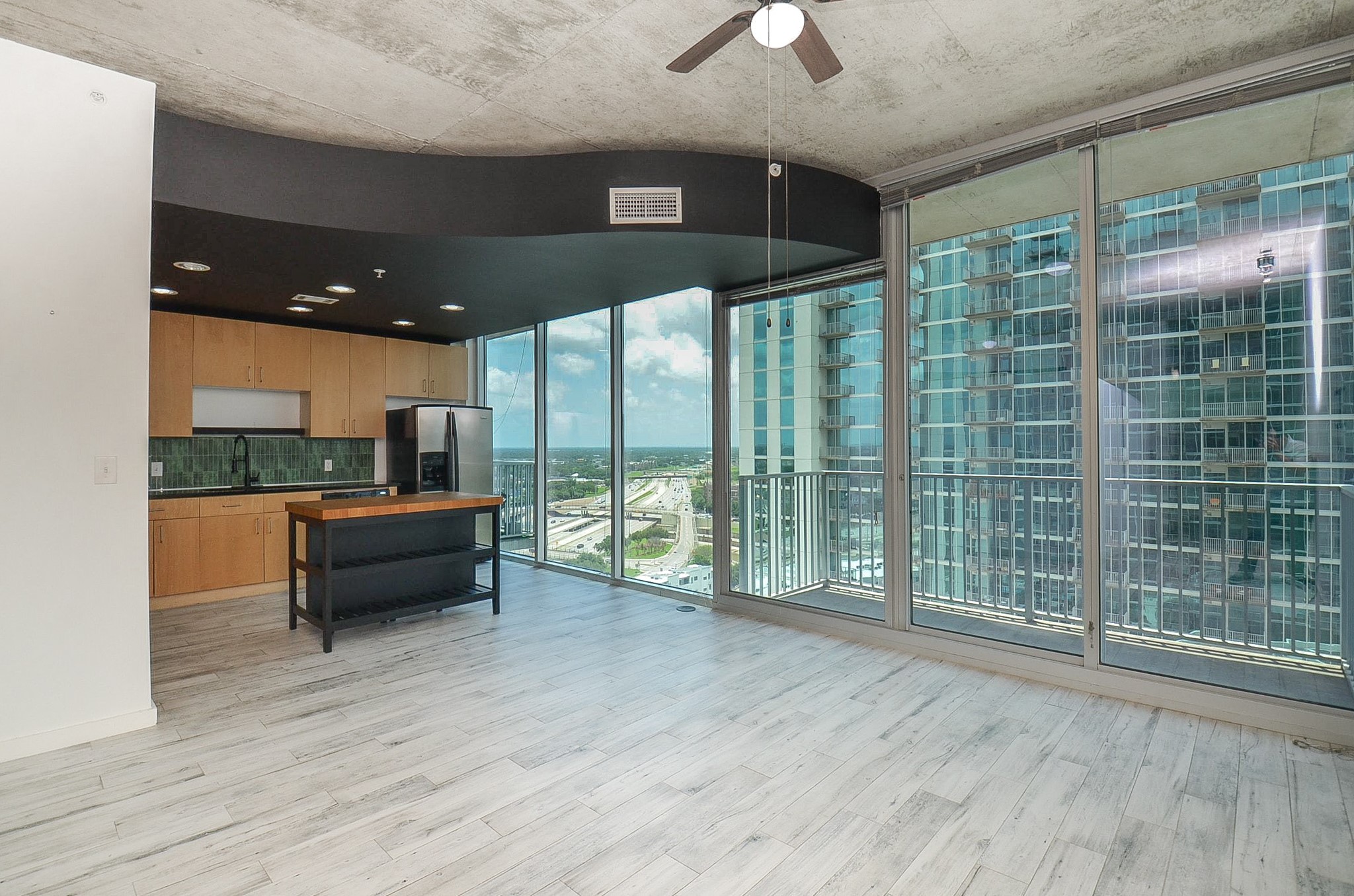 5925 Almeda Road, Unit 11612 Houston, TX 77004 - Photo 6 of 20