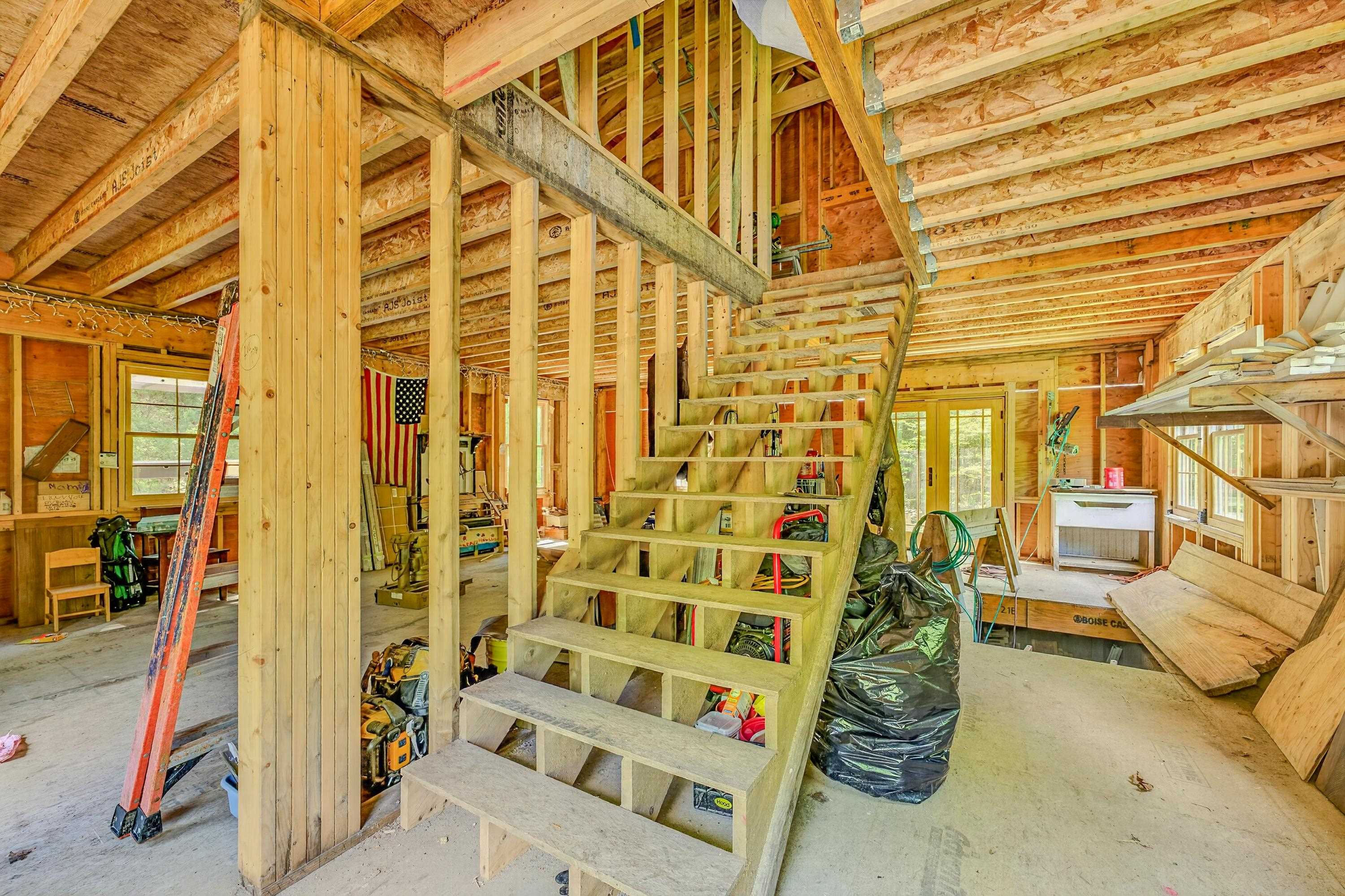 64 Beaver Pond Road Lyman, NH 03585 - Photo 13 of 39