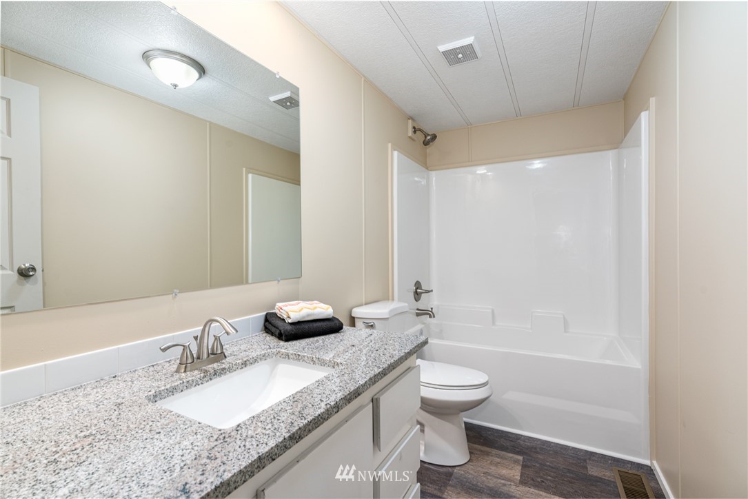 2219 Cooks Hill Road Centralia, WA 98531 - Photo 8 of 19 Gallery Image 8