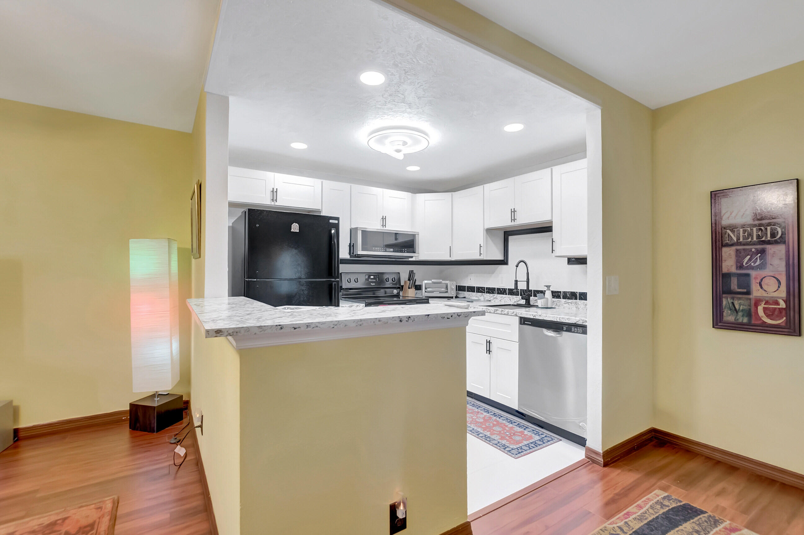 278 Monaco Way Delray Beach, FL 33446 - Photo 11 of 27 DSC_0446