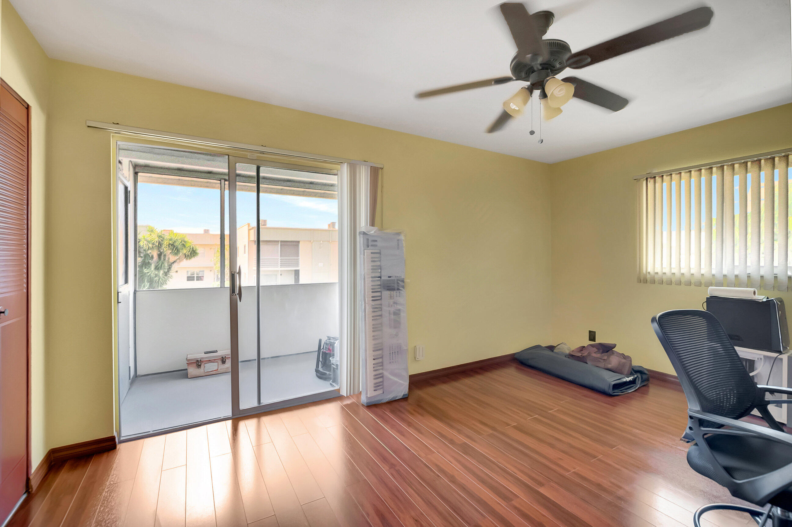 278 Monaco Way Delray Beach, FL 33446 - Photo 20 of 27 DSC_0491