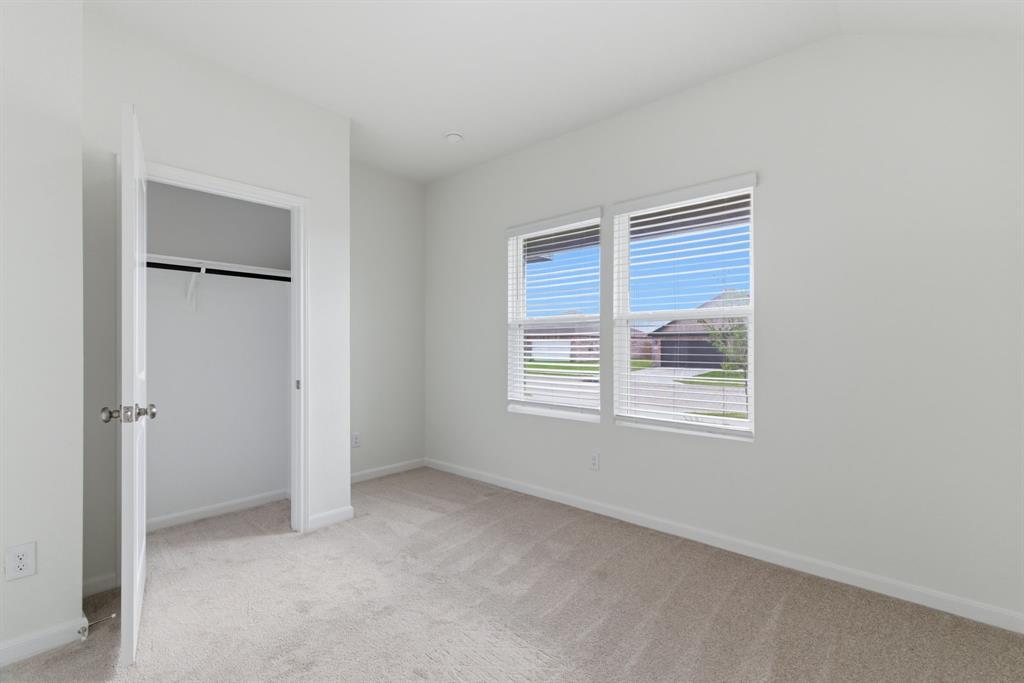 521 Jameson Springtown, TX 76082 - Photo 24 of 40