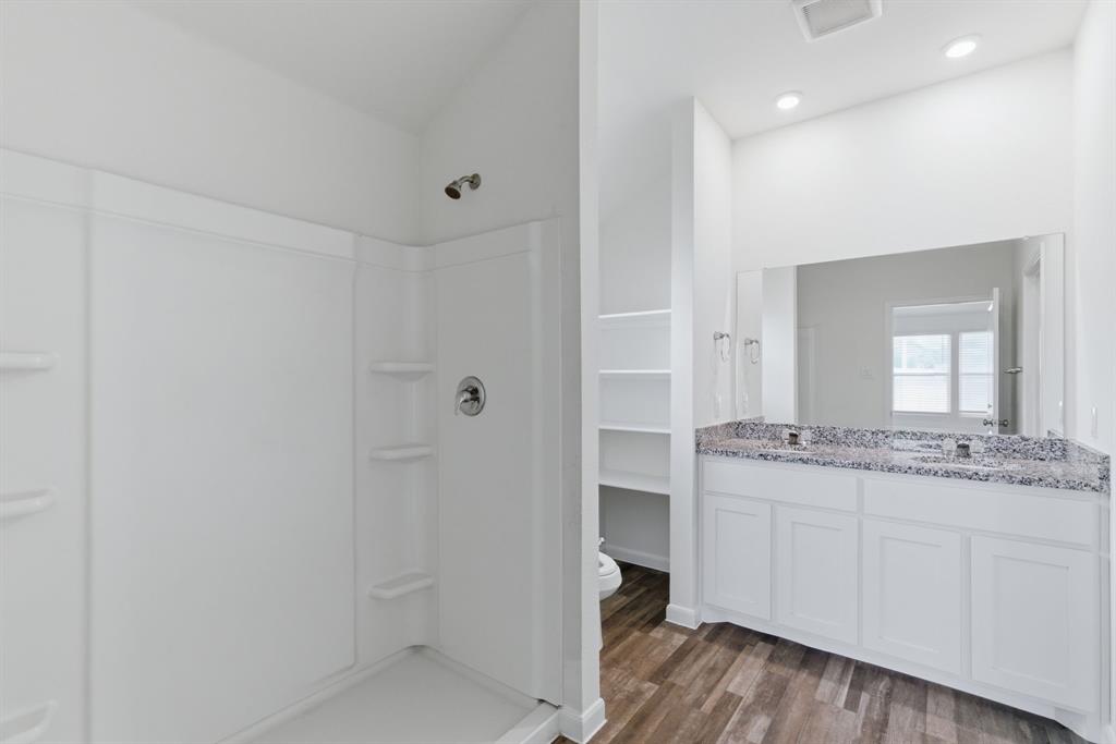 521 Jameson Springtown, TX 76082 - Photo 33 of 40