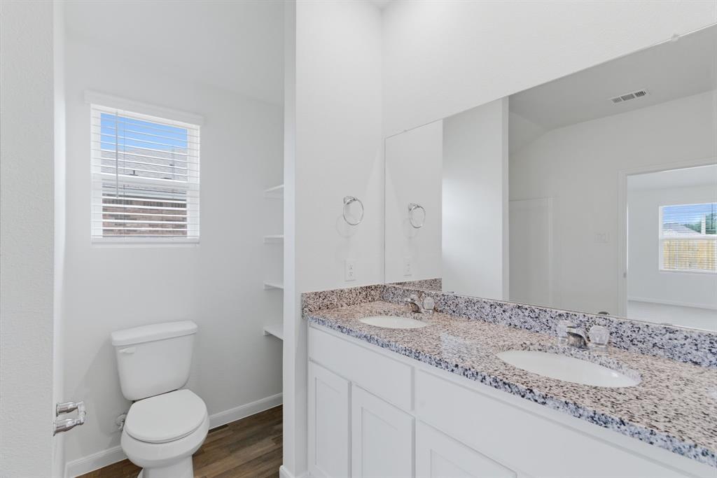 521 Jameson Springtown, TX 76082 - Photo 34 of 40