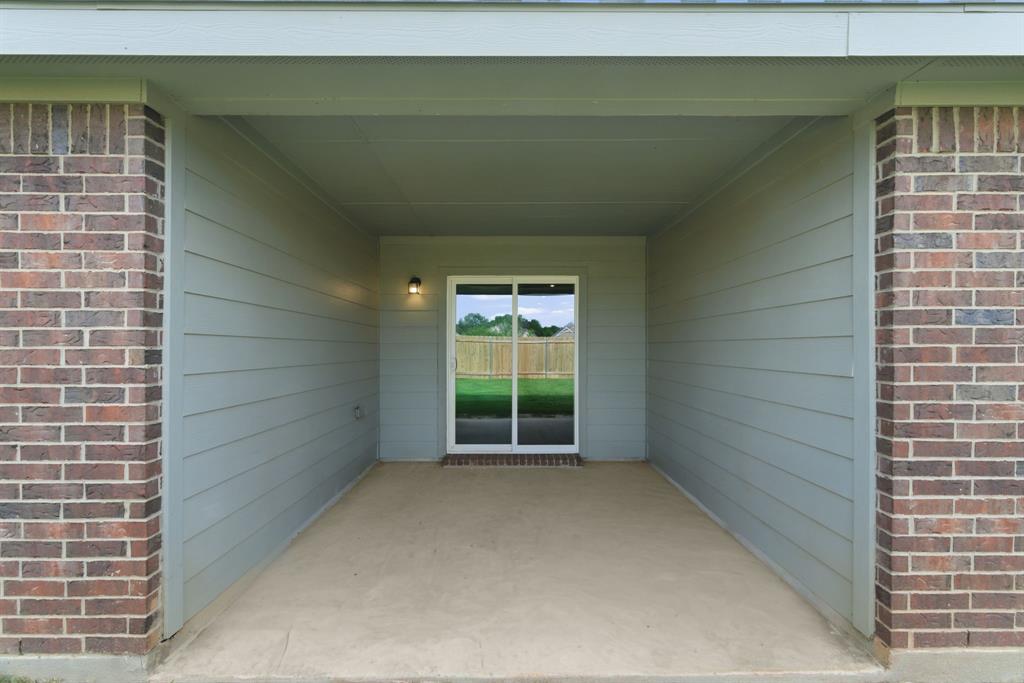 521 Jameson Springtown, TX 76082 - Photo 37 of 40