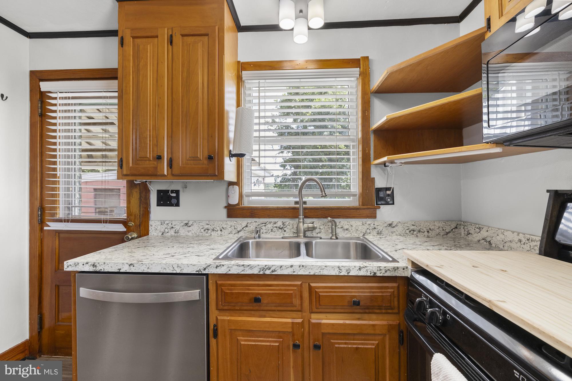 1953 Jefferson Road Spring Grove, PA 17362 - Photo 18 of 60 Gallery Image 18
