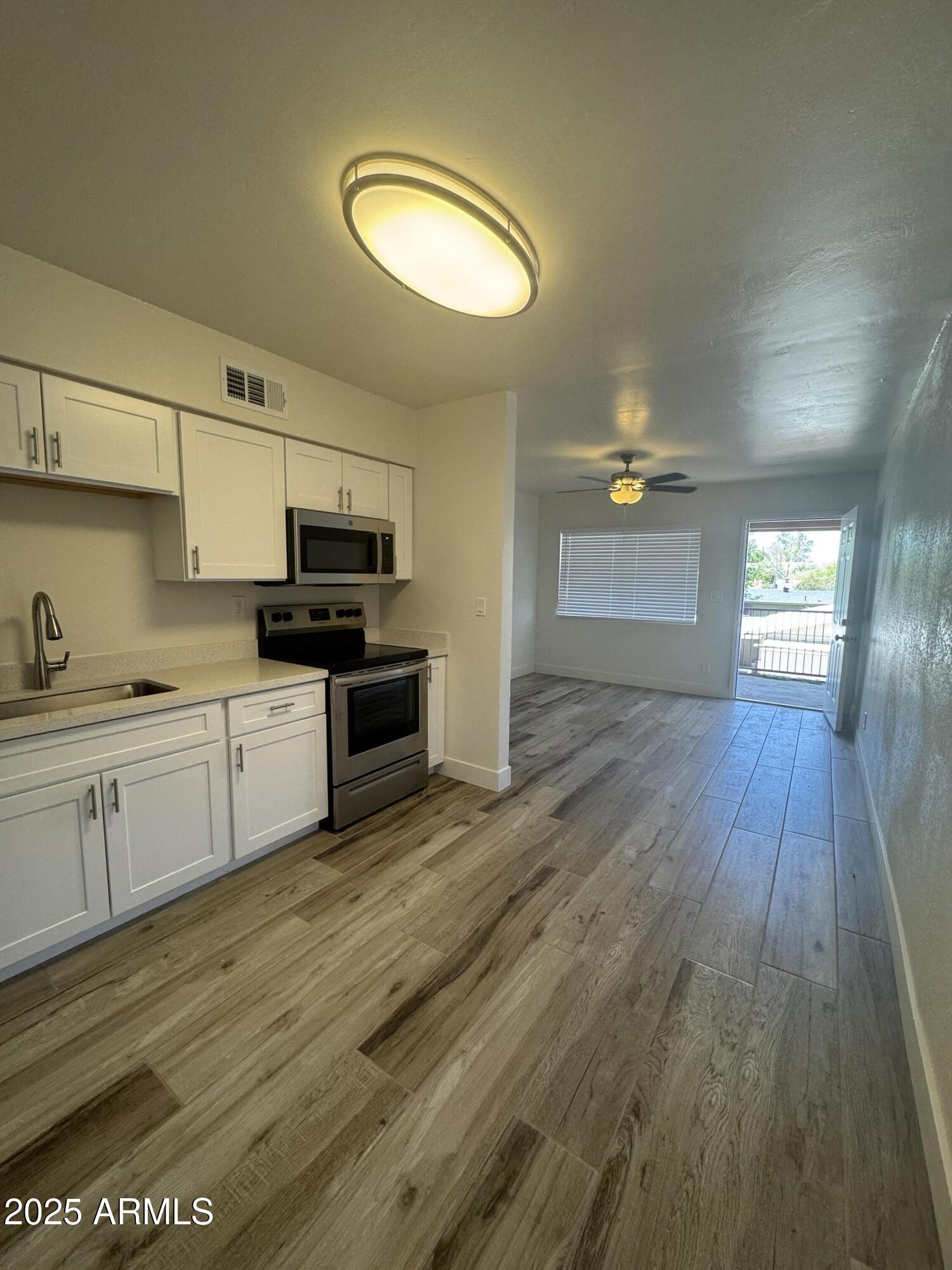 738 West Pepper Place, Unit 3 Mesa, AZ 85201 - Photo 10 of 19 9