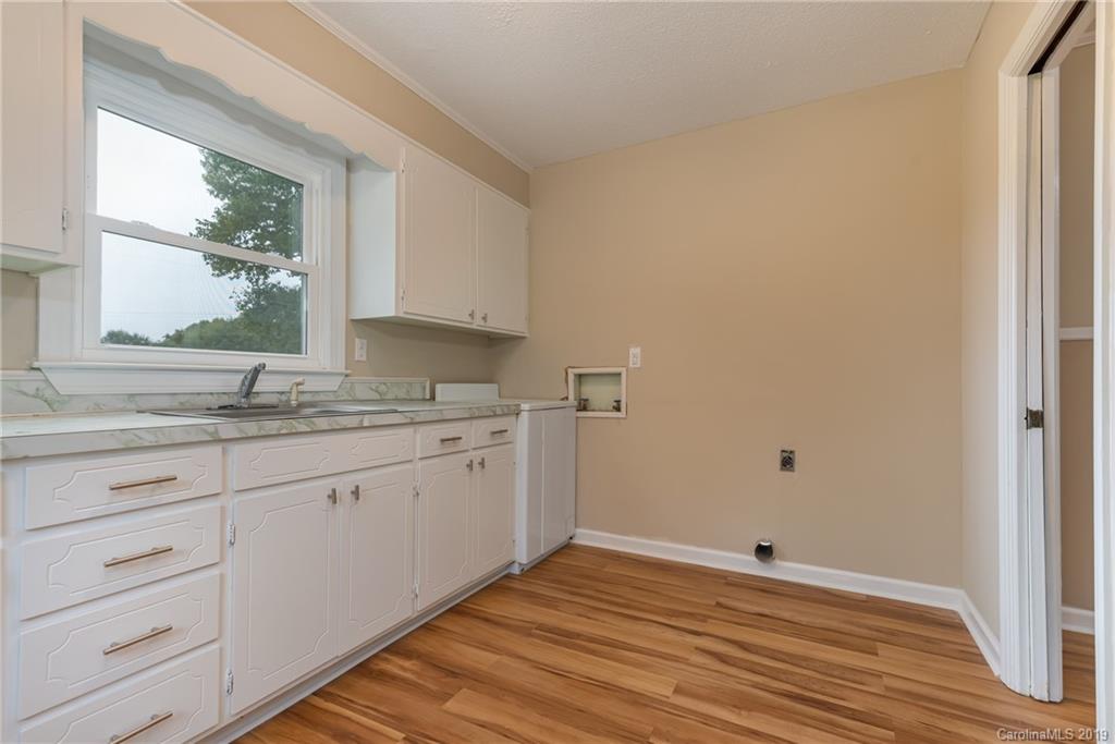 427 Kelly Road Forest City, NC 28043 - Photo 23 of 25 Gallery Image 23