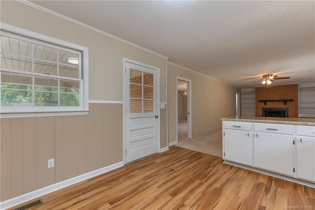 427 Kelly Road Forest City, NC 28043 - Photo 6 of 25 Gallery Image 6