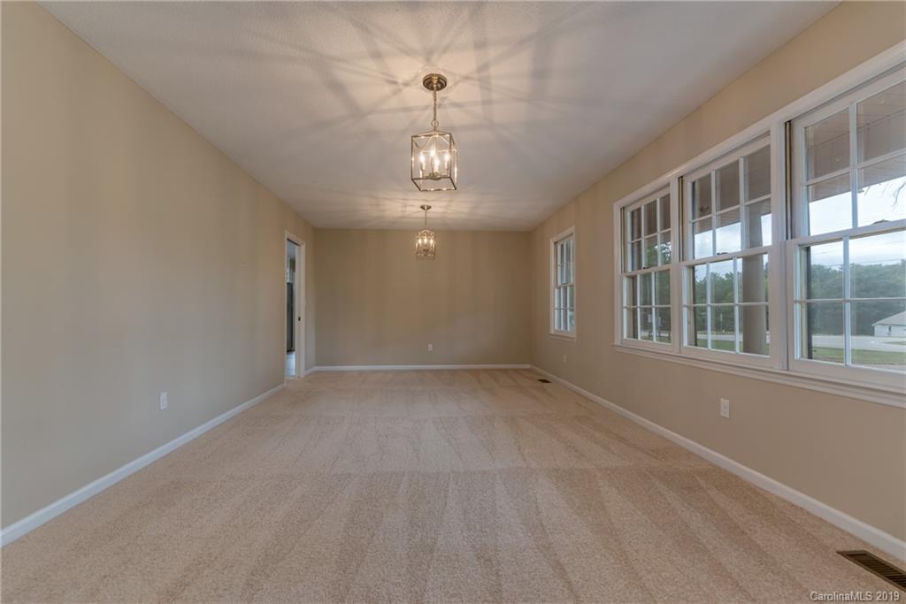 427 Kelly Road Forest City, NC 28043 - Photo 10 of 25 Gallery Image 10