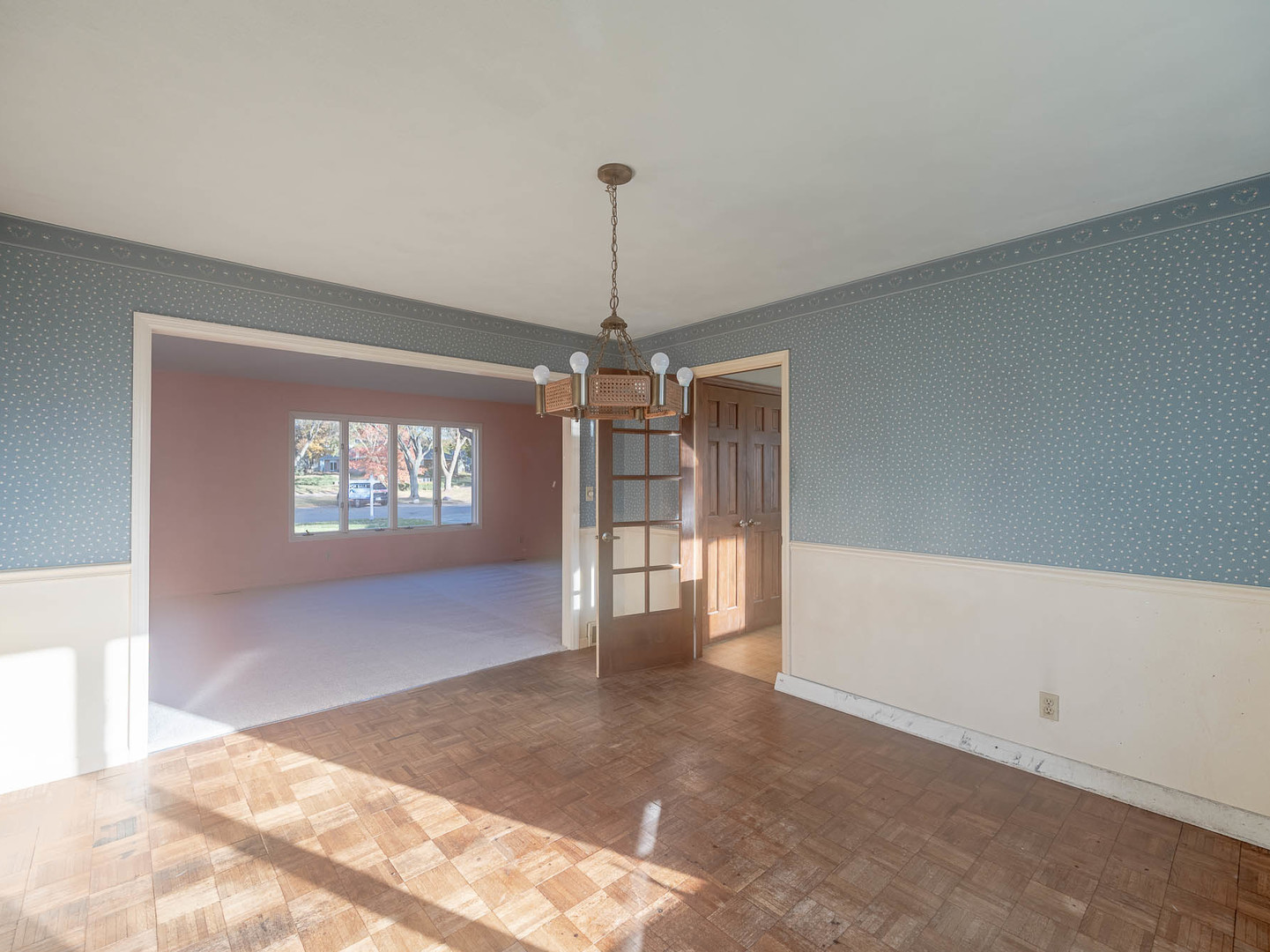 19 Cedar Gate Circle Sugar Grove, IL 60554 - Photo 3 of 17