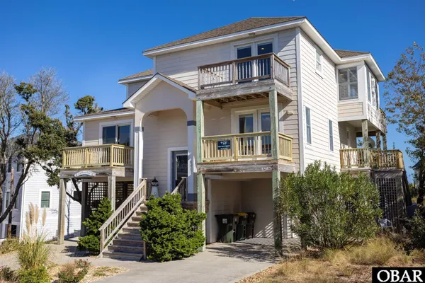 $749,900 | 841 Golden Bluff Way, Corolla, NC 27927