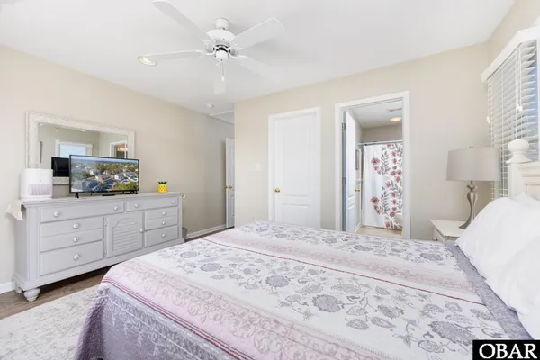 $749,900 | 841 Golden Bluff Way, Corolla, NC 27927