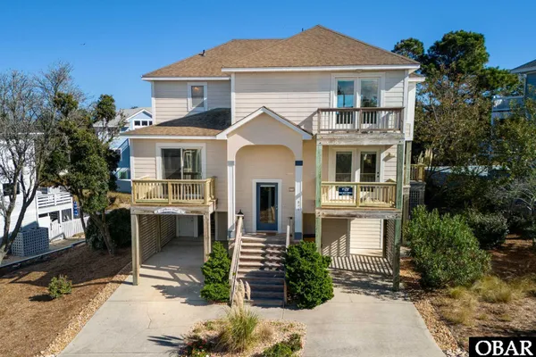 $749,900 | 841 Golden Bluff Way, Corolla, NC 27927