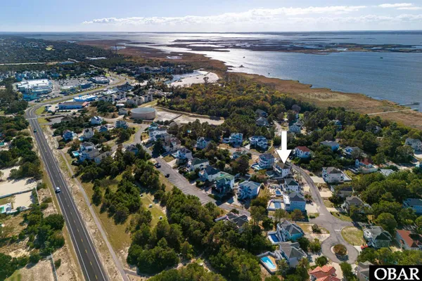 $749,900 | 841 Golden Bluff Way, Corolla, NC 27927