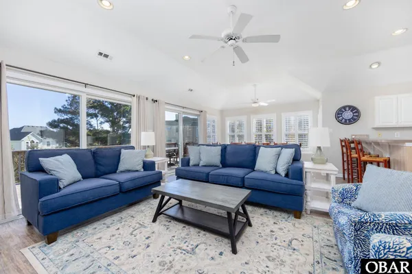 $749,900 | 841 Golden Bluff Way, Corolla, NC 27927