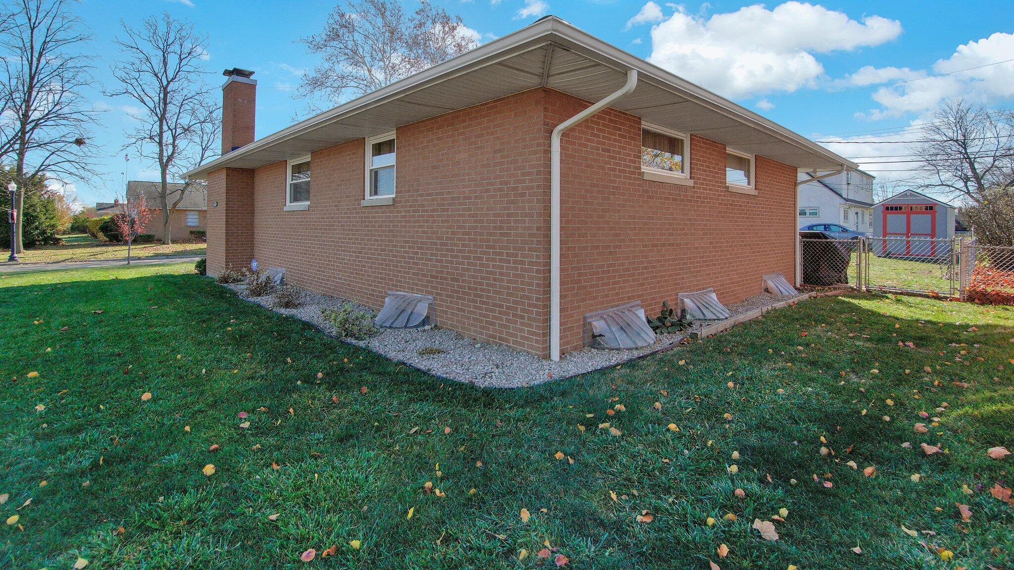 2753 Rosedale Avenue Columbus, OH 43204 - Photo 16 of 22 22-web-or-mls-2753-rosedale-ave