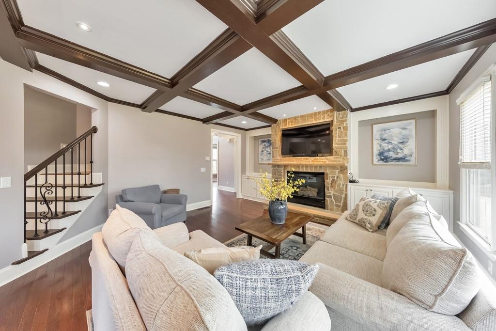 62 Applewood Lane Acworth, GA 30101 - Photo 2 of 78