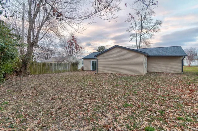 $185,000 | 4813 Sherbrooke Road, Evansville, IN 47710